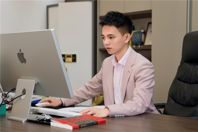 玉鸟文娱CEO黄文武：打制1+N形式助力